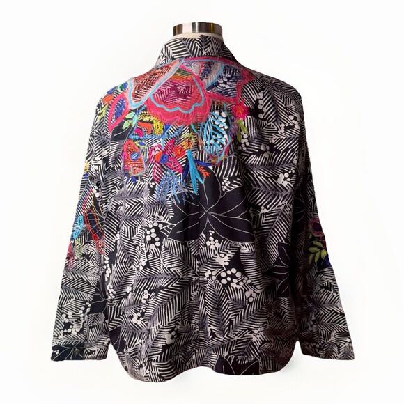 Laura Ashley Button Front Jacket Black Floral Embroidered Boho Women’s Size 3X - Picture 3 of 9